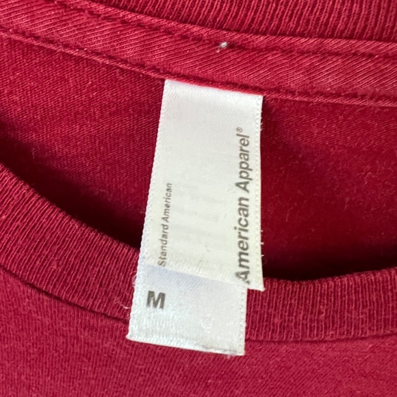 Men's American Apparel Red T-Shirt - Picture 3 of 4